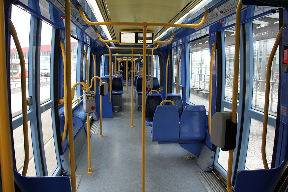 Getting to Cairo International Airport by Bus